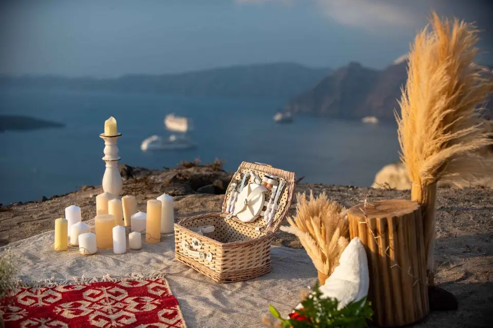 propuesta de matrimonio puesta de sol picnic privado