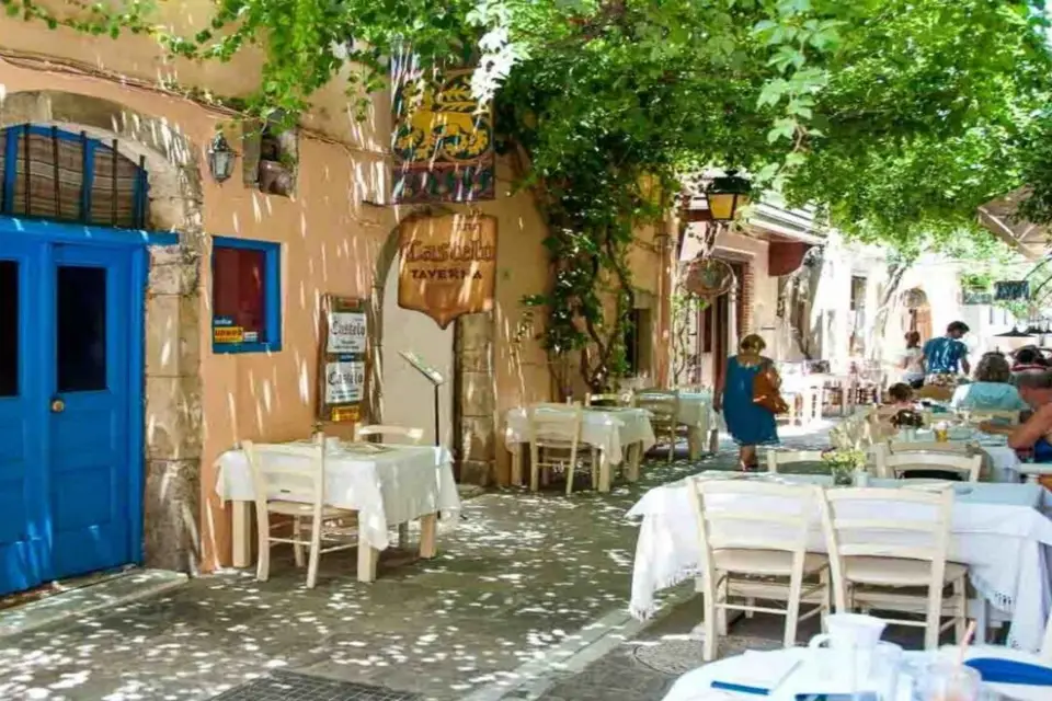 Tour de la ciudad de Chania con Georgioupoli y el lago Kournas