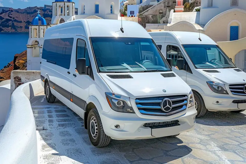 Santorini: Traslado del puerto a los hoteles y al aeropuerto