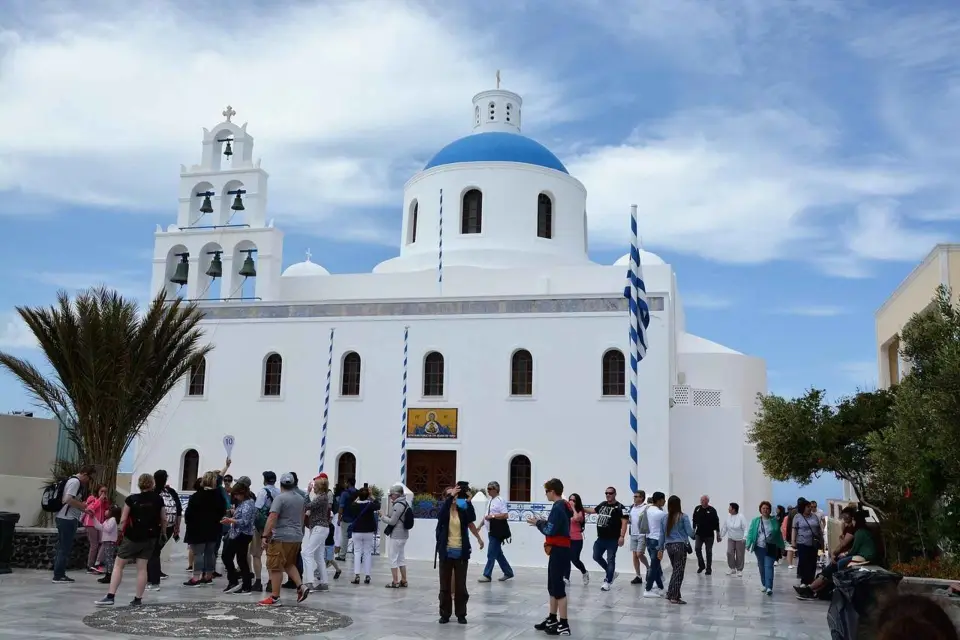 Viaje turístico exclusivo a Santorini