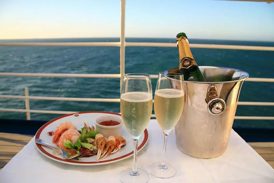 Almuerzo en Crucero con Jazz en Directo por el Puerto de Sídney