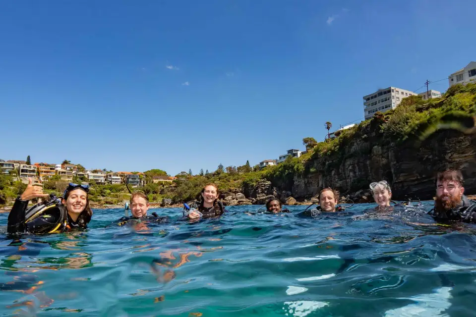 Excursión guiada de snorkel en la playa más emblemática de Australia