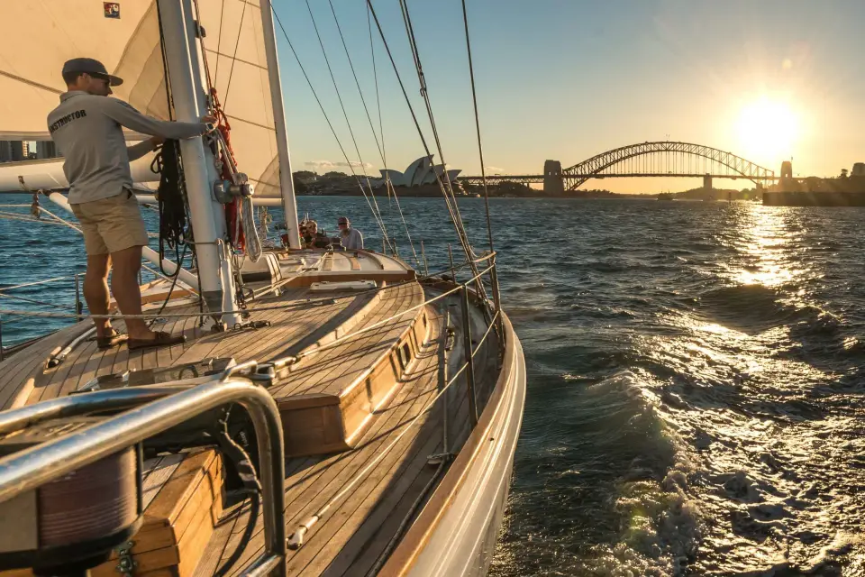 Sydney Crucero exclusivo por el puerto de Sídney en un yate clásico