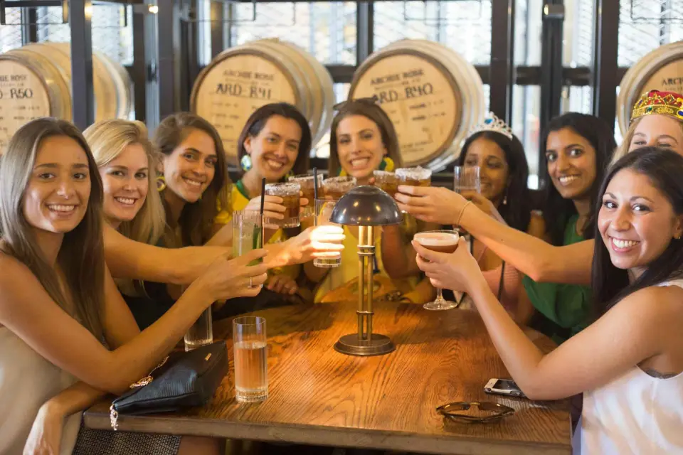 Desde Sydney: Excursión y almuerzo con cata de vinos y licores del Valle Hunter