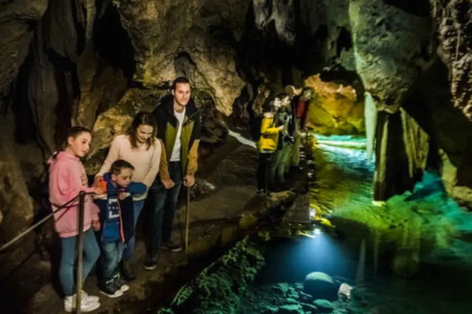 Desde Sydney: Excursión Privada a las Cuevas de Jenolan y las Montañas Azules