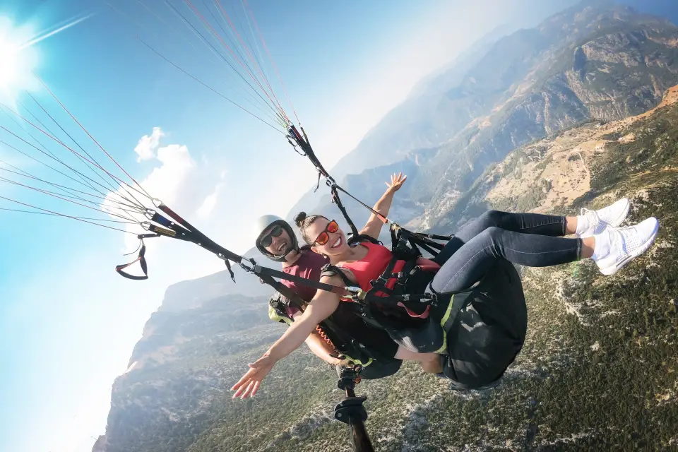 Vuelo en parapente por la Capadocia