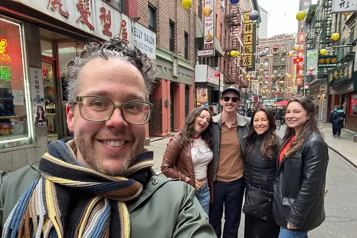 #1 Clasificado NYC Chinatown Tour a pie de comida e historia con FNYT