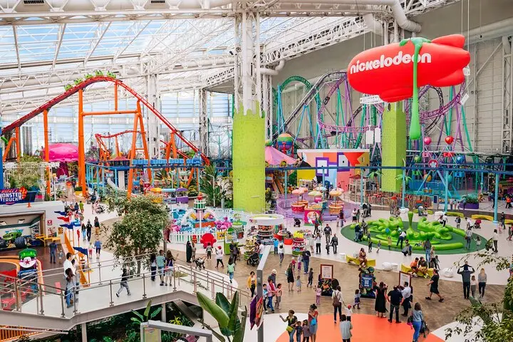 Entrada al parque temático cubierto American Dream Nickelodeon Universe