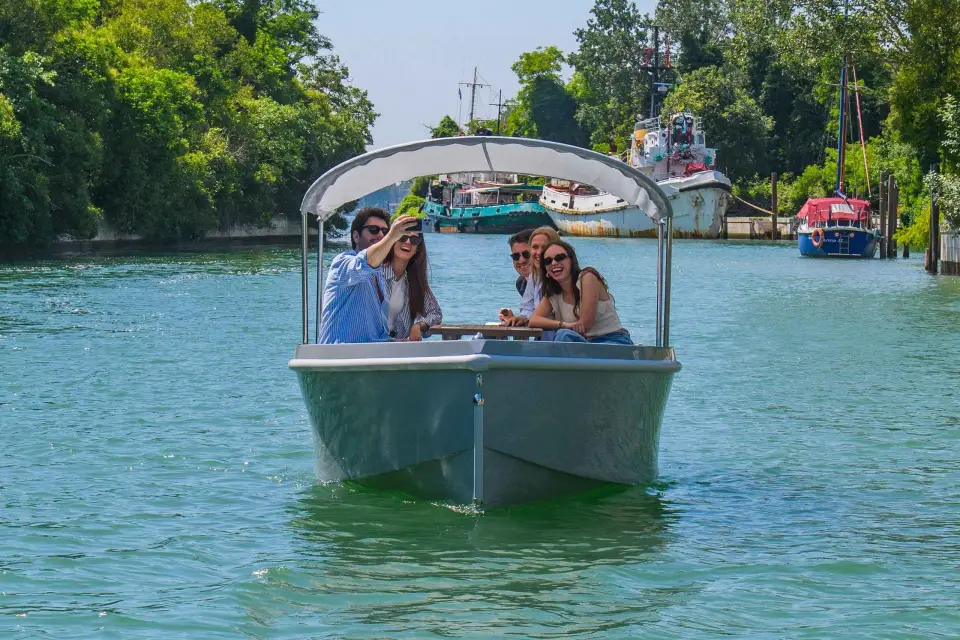 Venecia: Alquiler de barcos (No se necesita licencia)