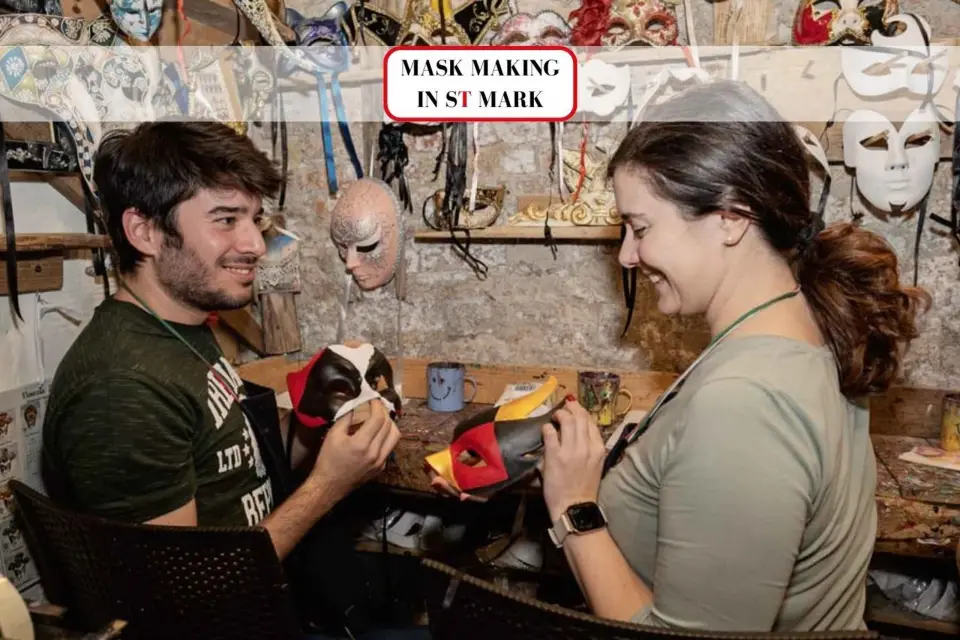Venecia: Clase de Decoración de Máscaras en la Plaza de San Marcos