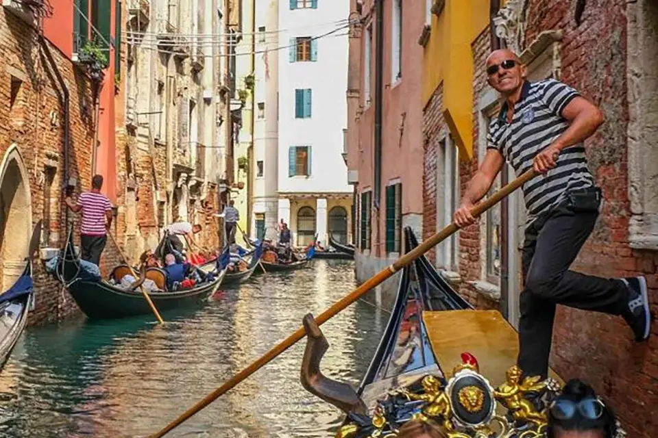 Descubre Venecia por la Mañana: San Marcos, Campo Formosa y Góndola