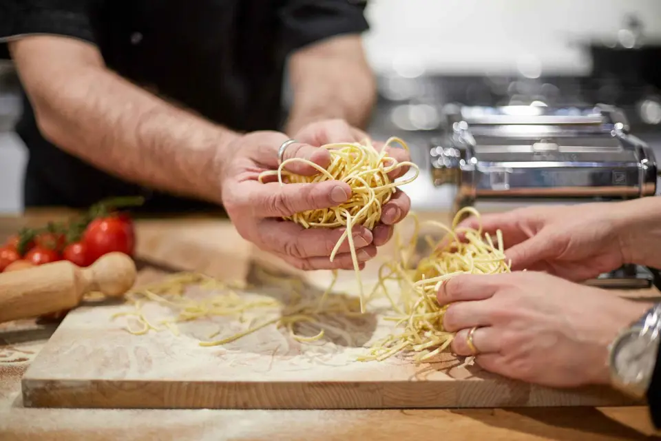 Venecia: Elaboración de pasta fresca en un apartamento privado veneciano