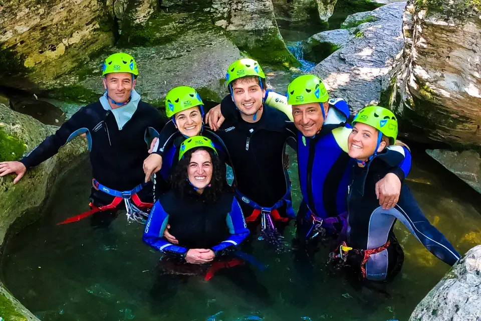 Excursión de barranquismo en el Lago di Santa Croce (Dolomiti, Venecia)