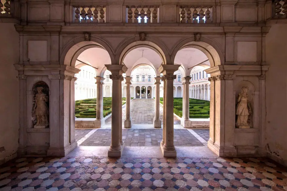 Venecia: Explora la isla de San Giorgio con ticket de entrada y audioguía
