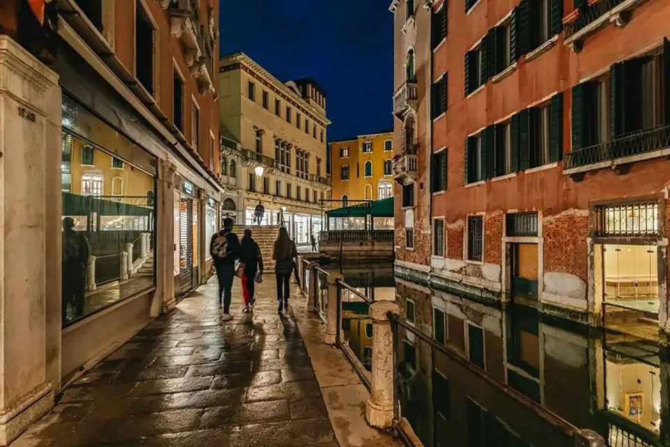 Fantasmas de Venecia: Teatro Malibran y Fondamenta Nuova