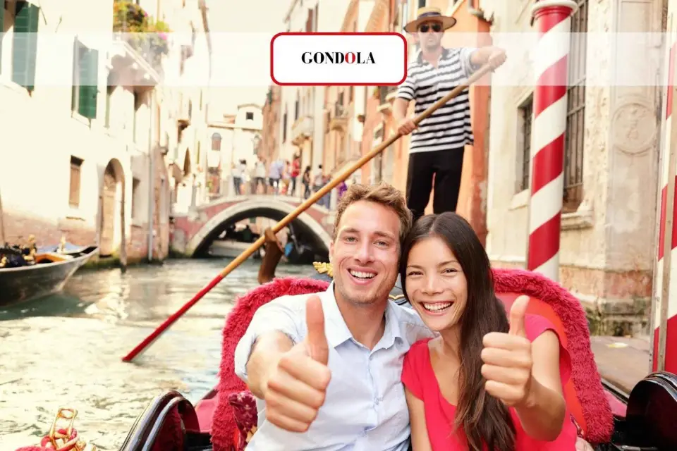 Venecia: en góndola por el Gran Canal con explicaciones en directo