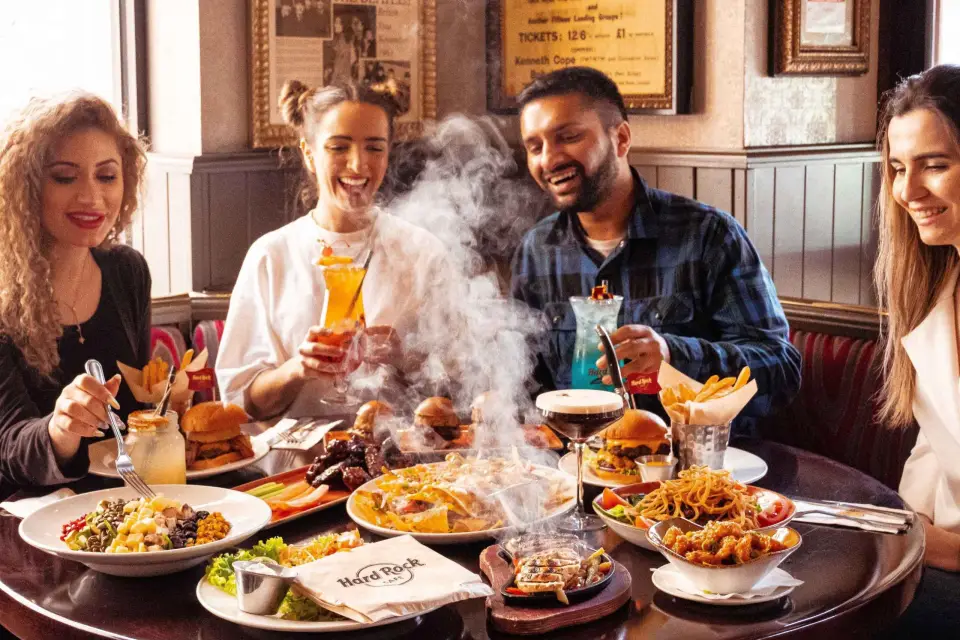Venecia: Hard Rock Cafe con menú del día (comer o cenar)