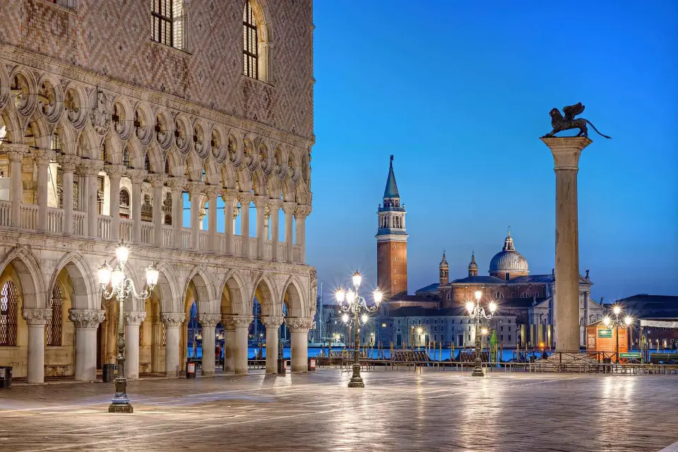 Desde Milán: Excursión de un día a Venecia con visita guiada de la ciudad
