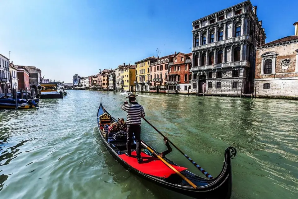 Venecia: Paseo privado en góndola por el Gran Canal