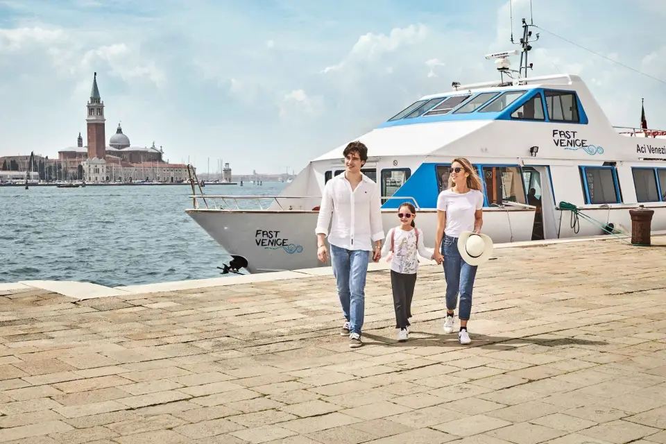 Desde Punta Sabbioni: Murano, Burano y Torcello Ticket de entrada en barco