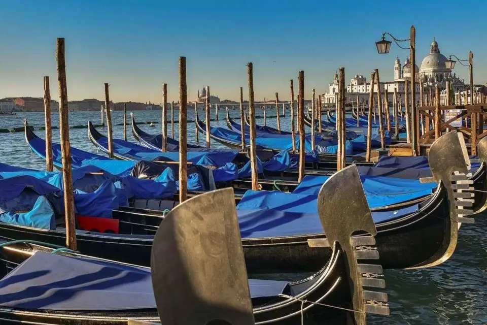 Venecia: tour compartido en góndola