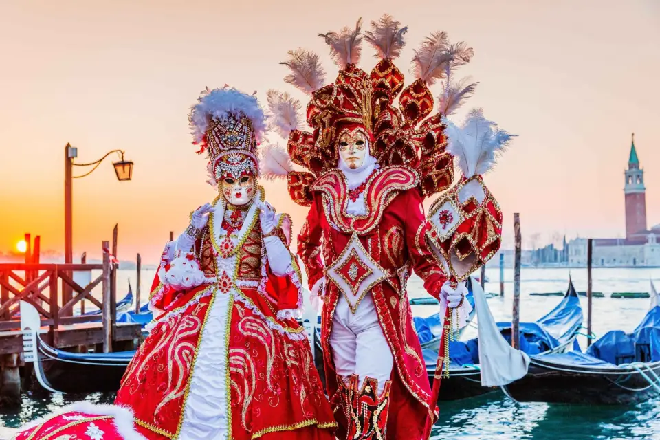 Tour Privado de las Tradiciones del Carnaval de Venecia con Taller de Máscaras