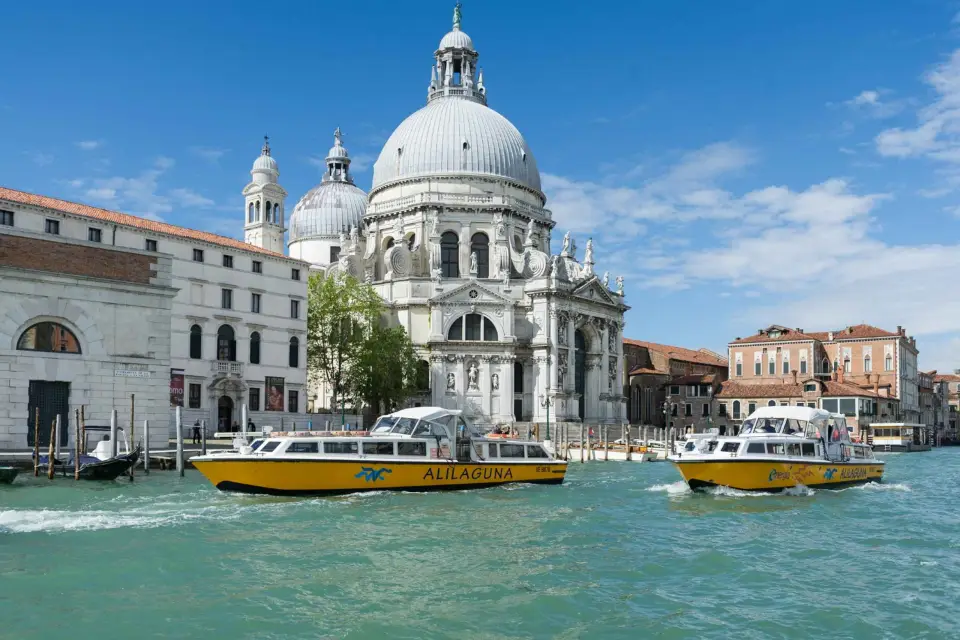 Venecia: Traslado en barco desde/hacia el aeropuerto Marco Polo con 3 rutas