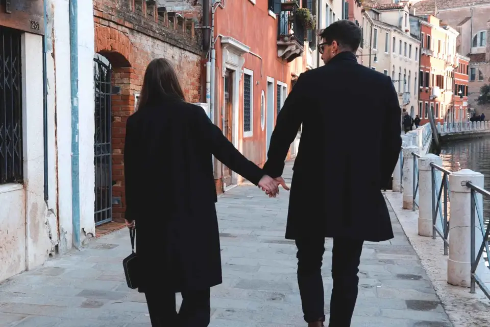 Venice: A Private Session With a Local Videomaker
