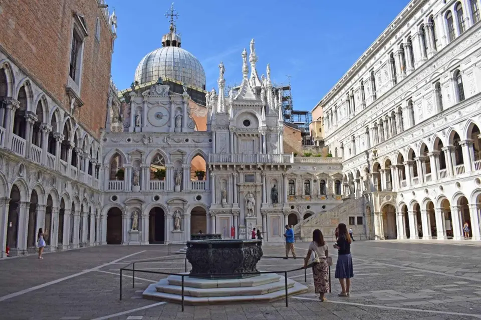 Venecia: Visita guiada al Palacio Ducal con demostración de cristal de Murano
