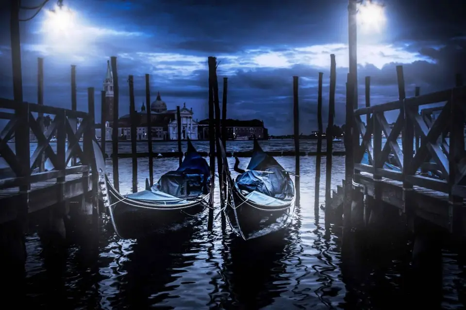 Visita guiada a pie por los Misterios y Leyendas de Venecia