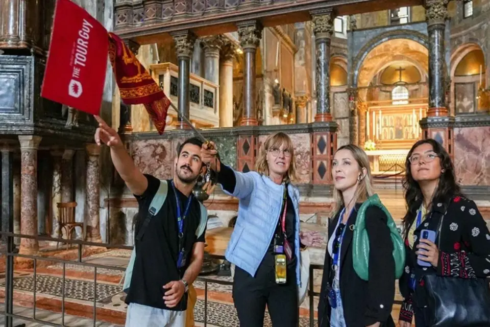 Venecia: Visita al Palacio Ducal y San Marcos con paseo en góndola